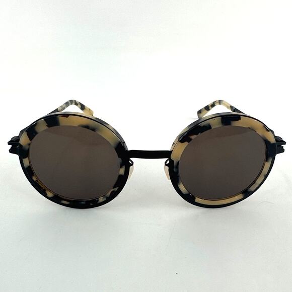 Mykita Unisex Black/Cream Phillys 953 Round Sunglasses main image 9